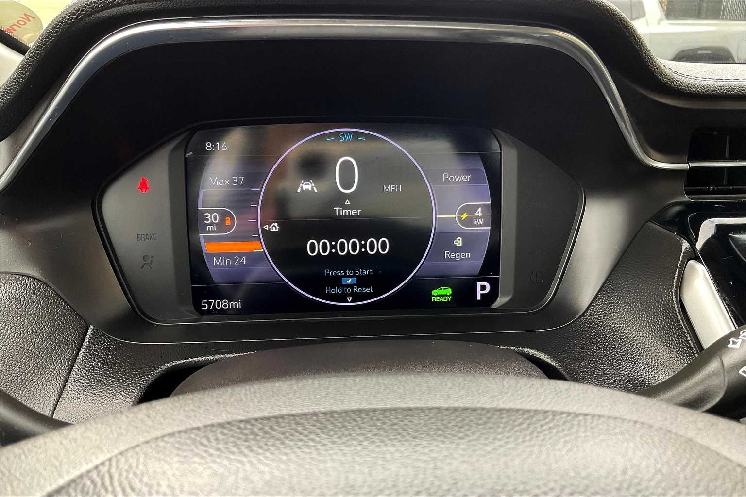 2022 Chevrolet Bolt EUV LT - Photo 24