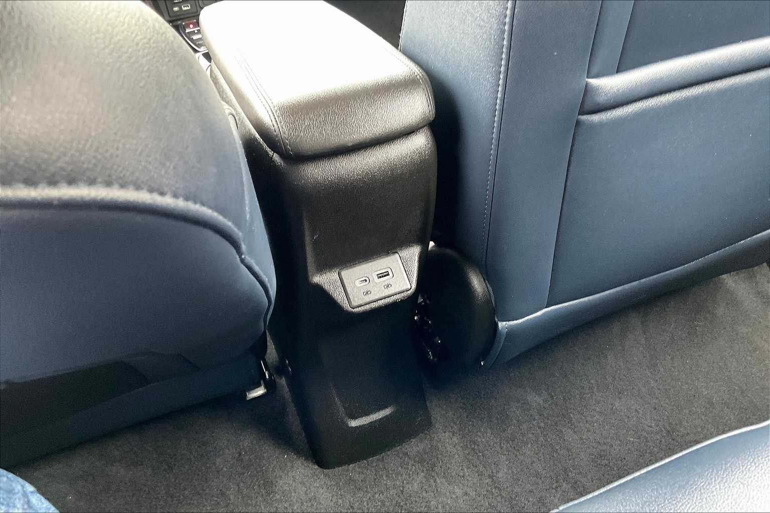 2022 Chevrolet Bolt EUV LT - Photo 27