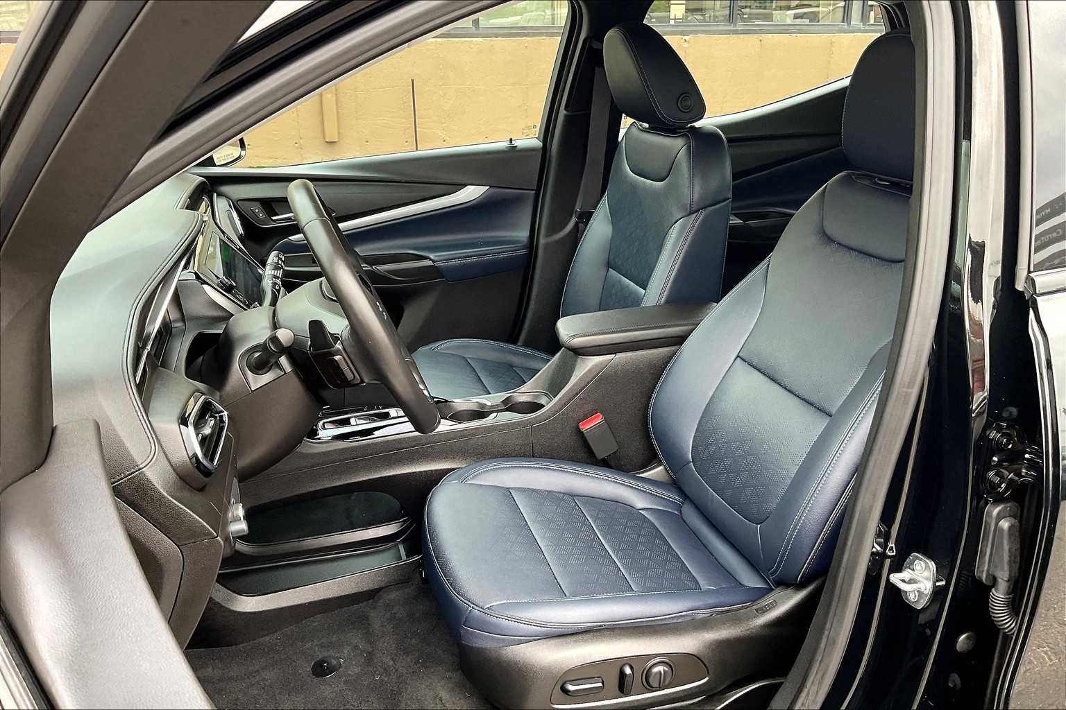 2022 Chevrolet Bolt EUV LT - Photo 10