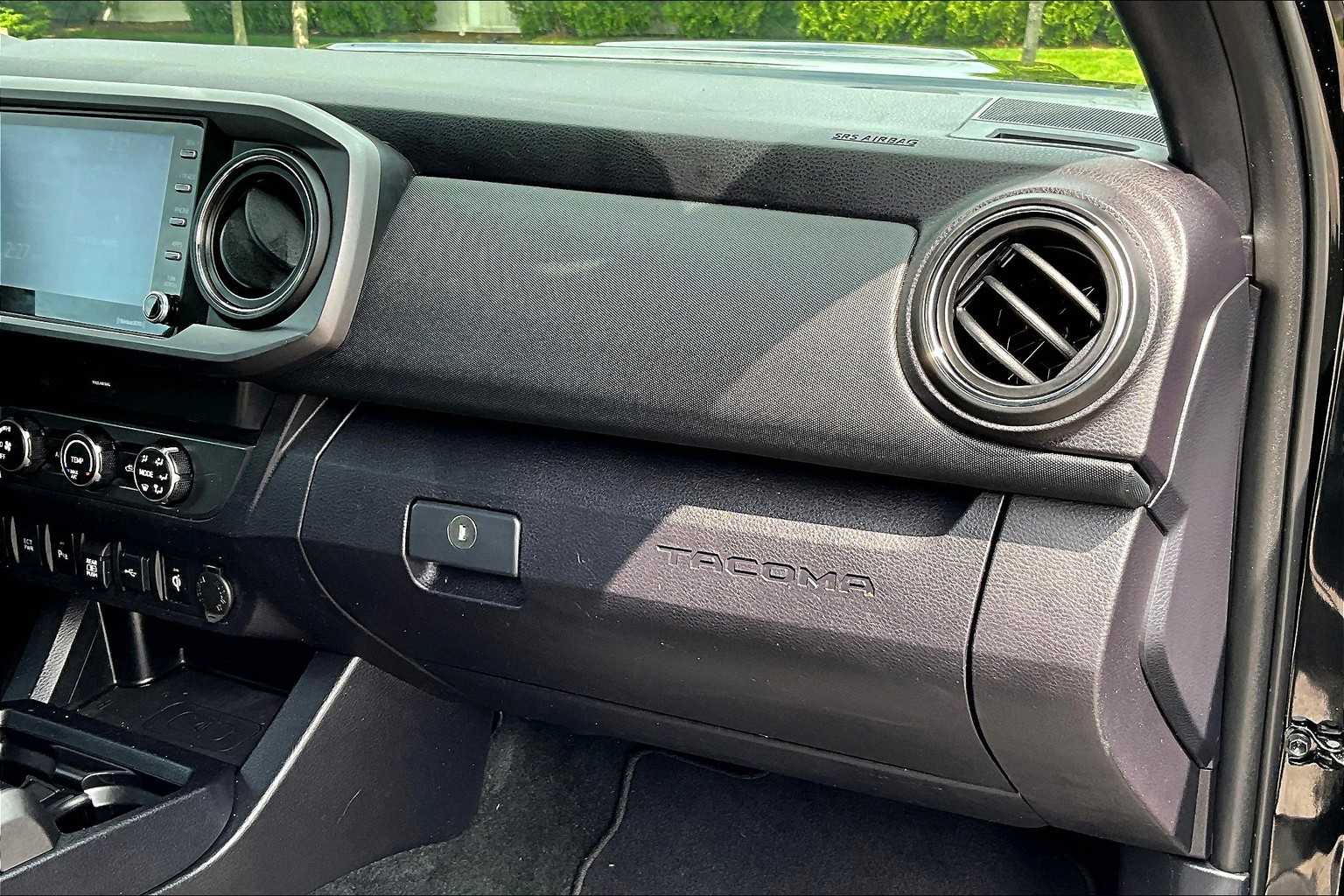 2020 Toyota Tacoma TRD Sport - Photo 13