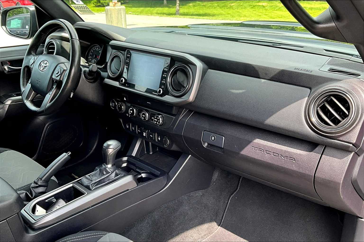 2020 Toyota Tacoma TRD Sport - Photo 14