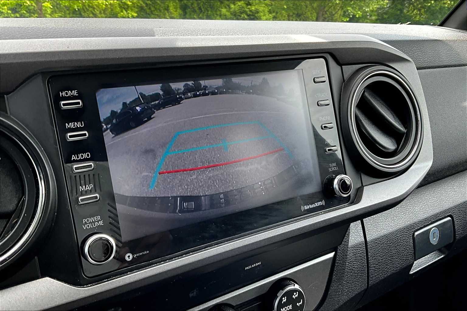 2020 Toyota Tacoma TRD Sport - Photo 19