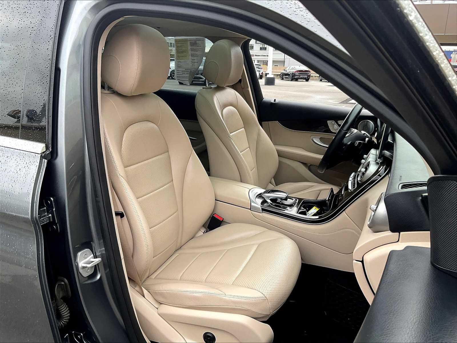 2016 Mercedes-Benz GLC GLC 300 - Photo 11