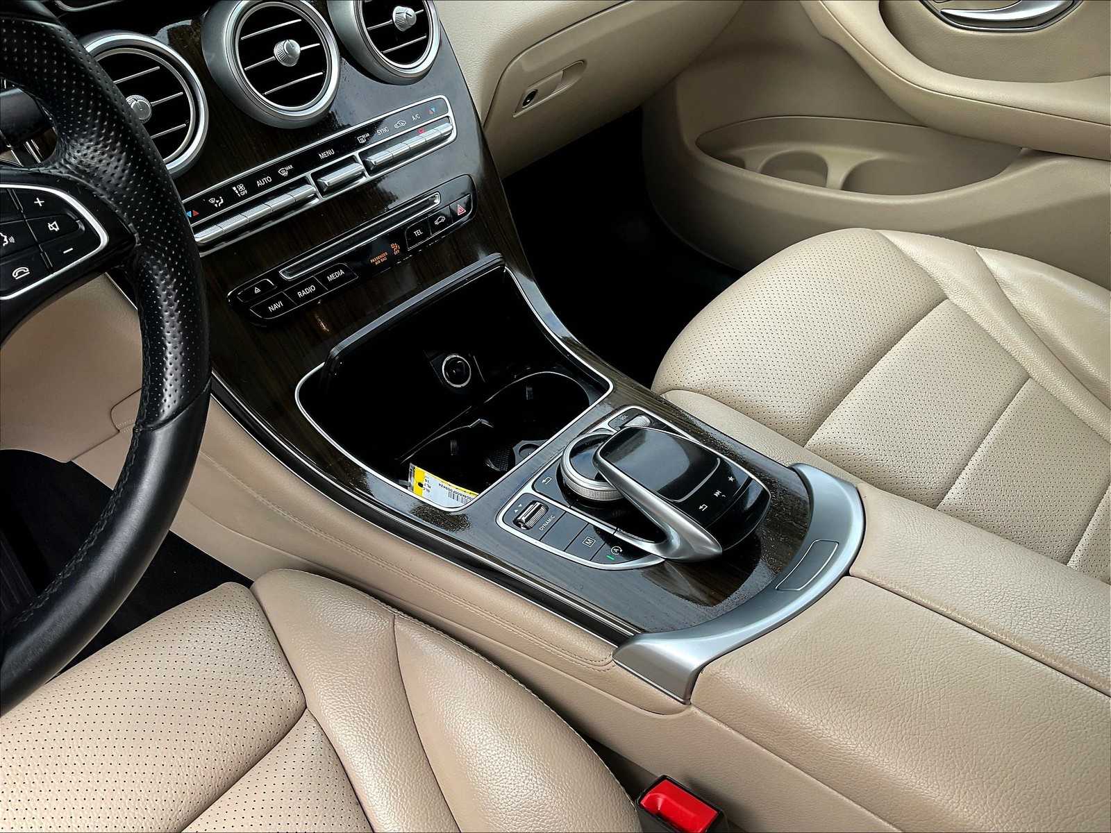 2016 Mercedes-Benz GLC GLC 300 - Photo 20