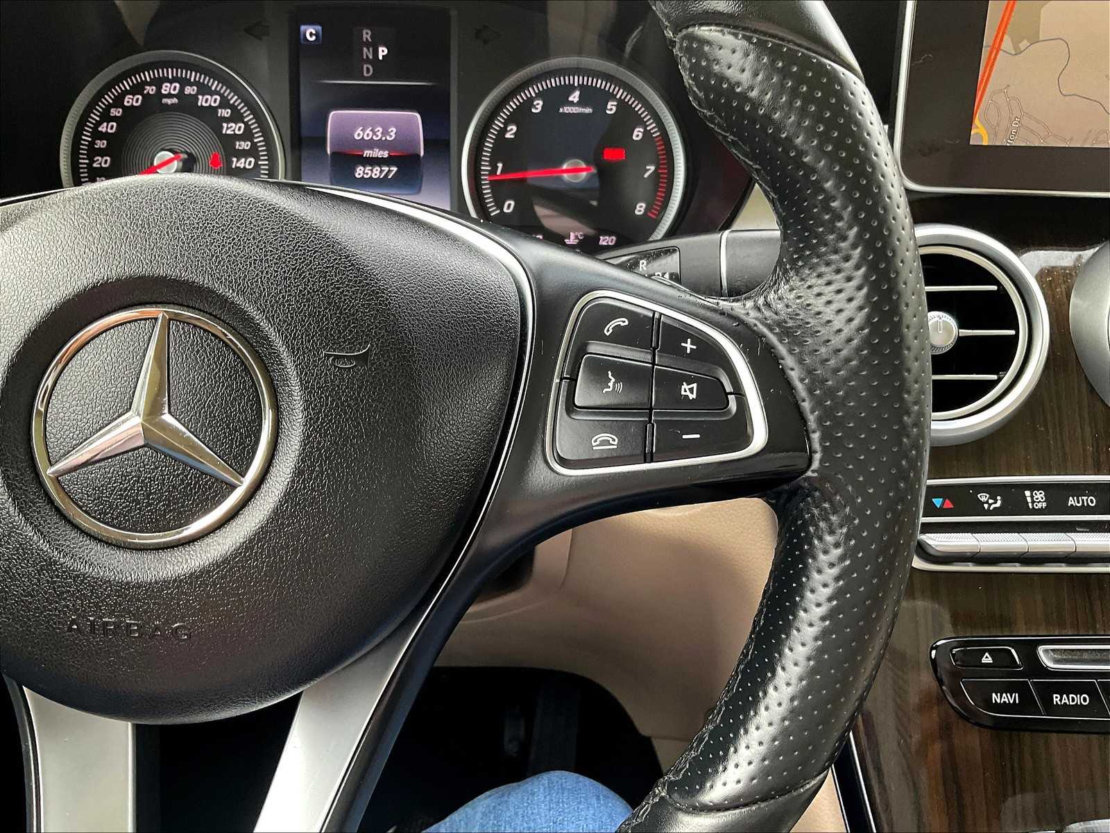 2016 Mercedes-Benz GLC GLC 300 - Photo 24