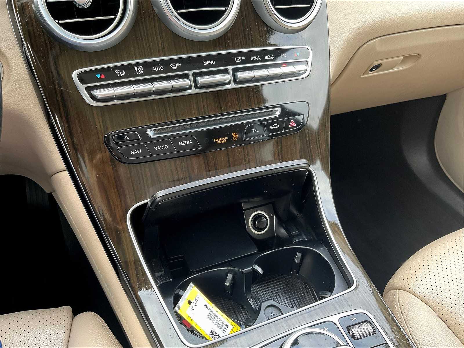 2016 Mercedes-Benz GLC GLC 300 - Photo 26