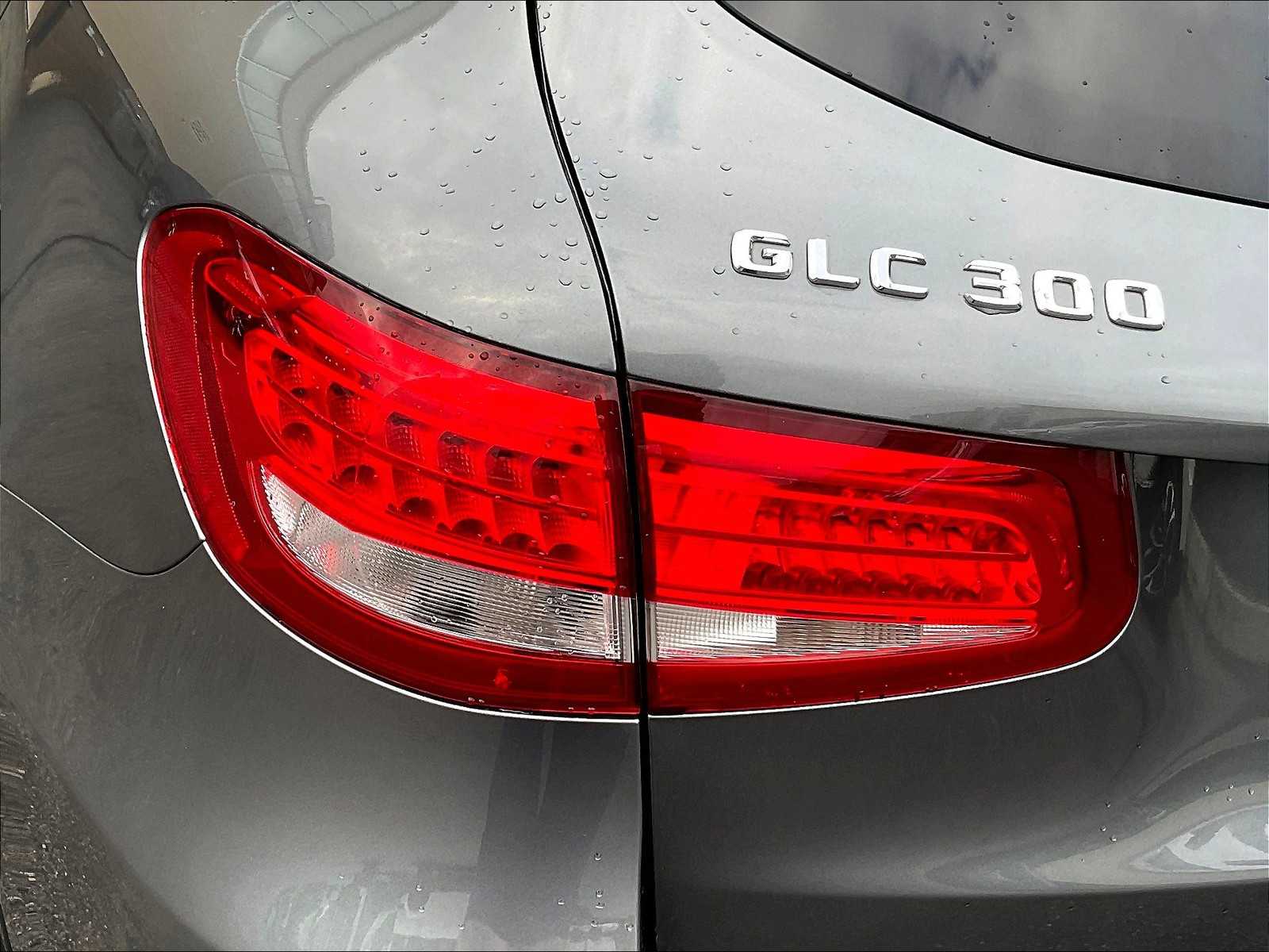 2016 Mercedes-Benz GLC GLC 300 - Photo 34