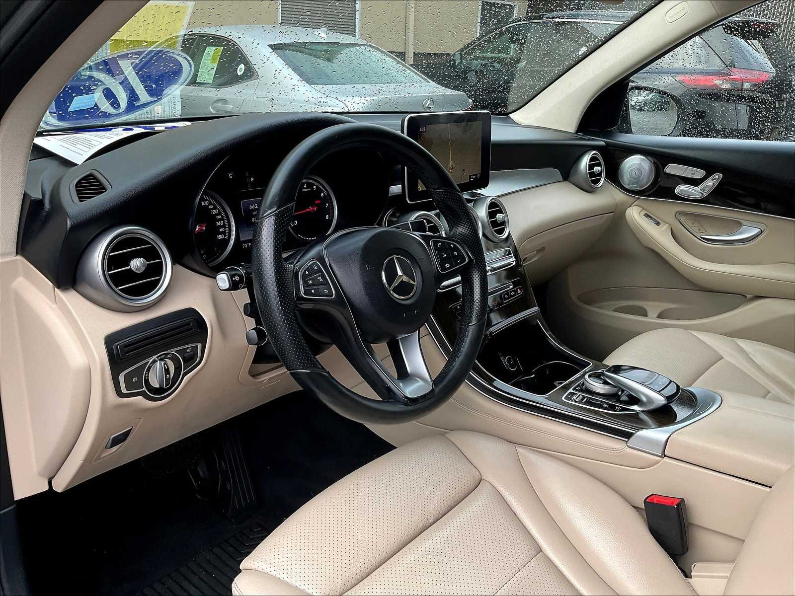 2016 Mercedes-Benz GLC GLC 300 - Photo 8