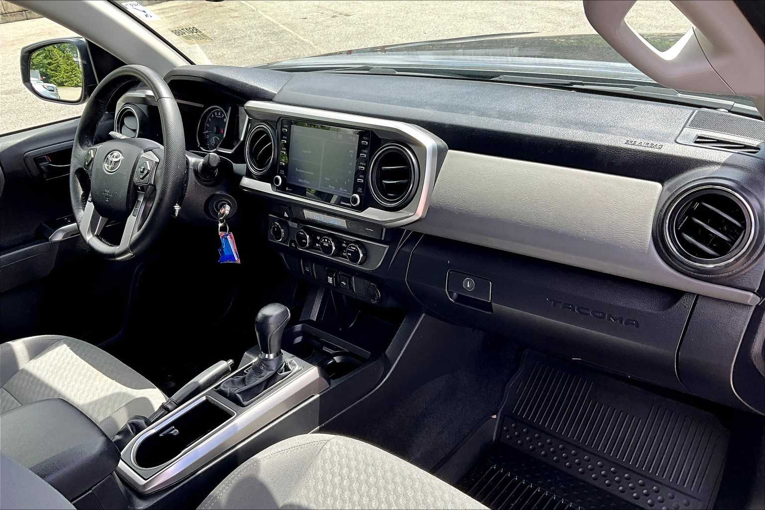 2022 Toyota Tacoma SR5 - Photo 14