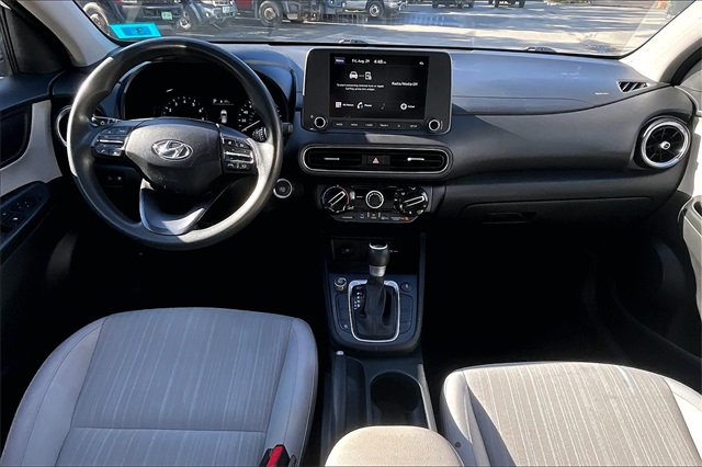 2023 Hyundai Kona SEL - Photo 16