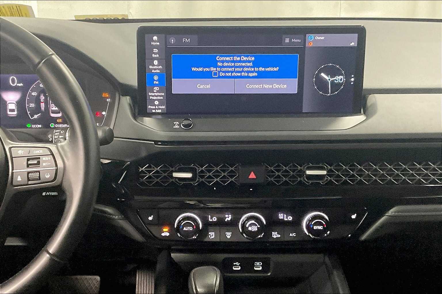 2023 Honda Accord Hybrid EX-L - Photo 18