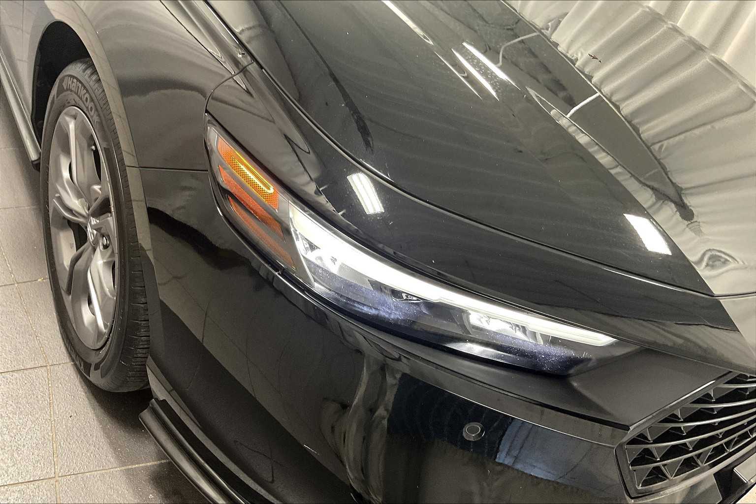 2023 Honda Accord Hybrid EX-L - Photo 33