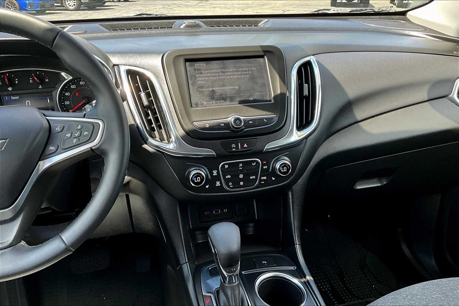 2023 Chevrolet Equinox LT - Photo 17