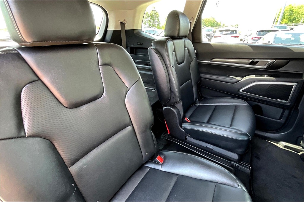 2023 Kia Telluride S - Photo 15