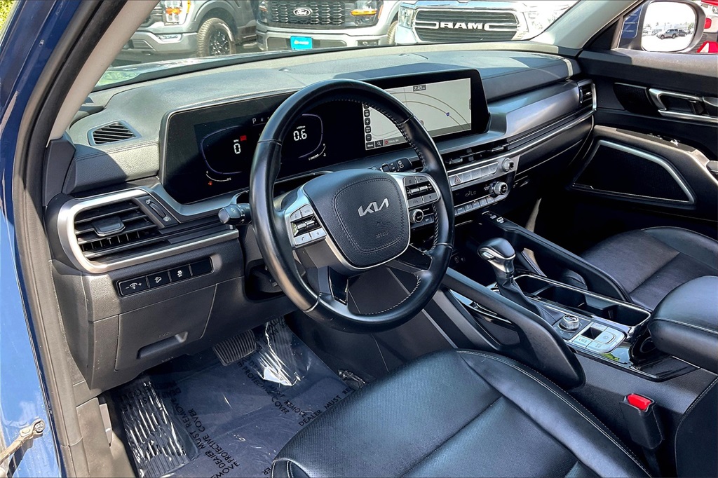 2023 Kia Telluride S - Photo 8