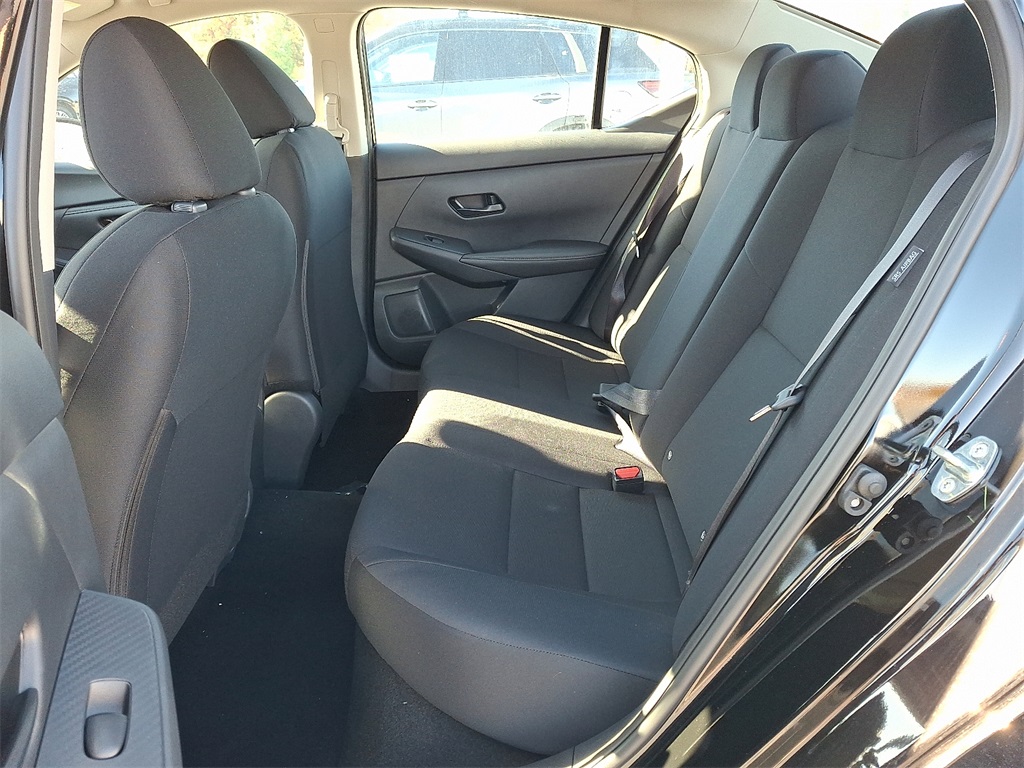 2025 Nissan Sentra S - Photo 6