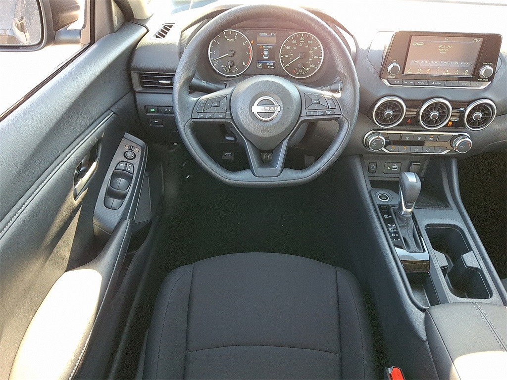 2025 Nissan Sentra S - Photo 7