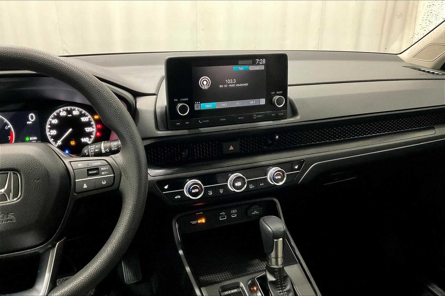 2023 Honda CR-V EX - Photo 18