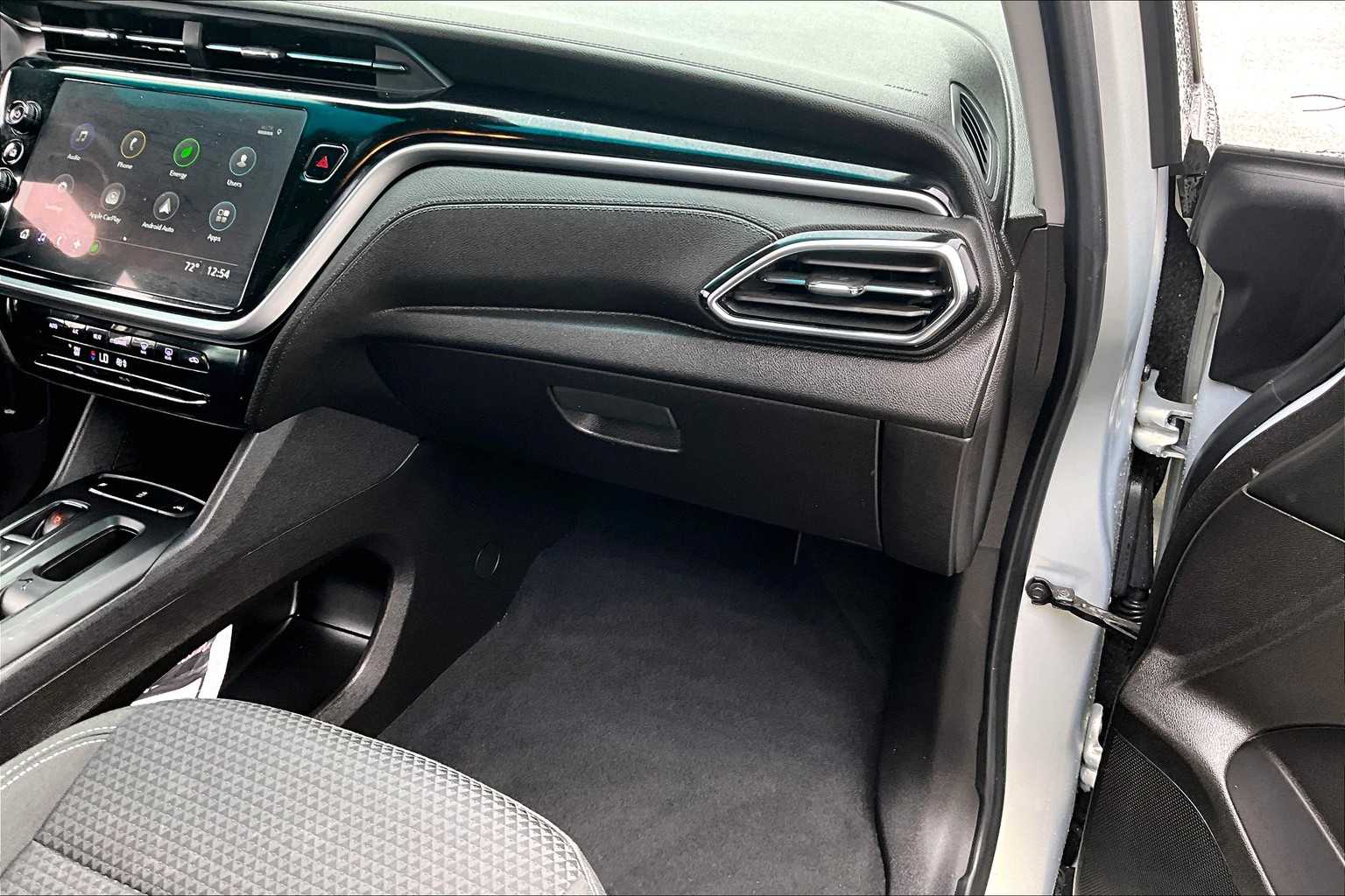 2023 Chevrolet Bolt EV 1LT - Photo 13