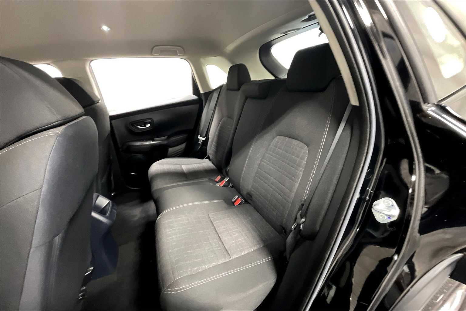 2023 Honda HR-V LX - Photo 15