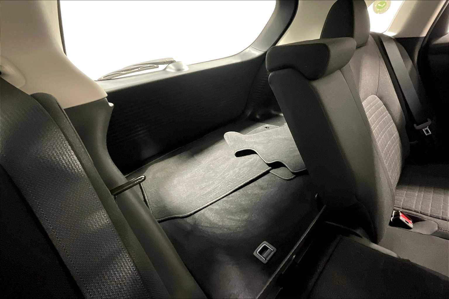 2023 Honda HR-V LX - Photo 17