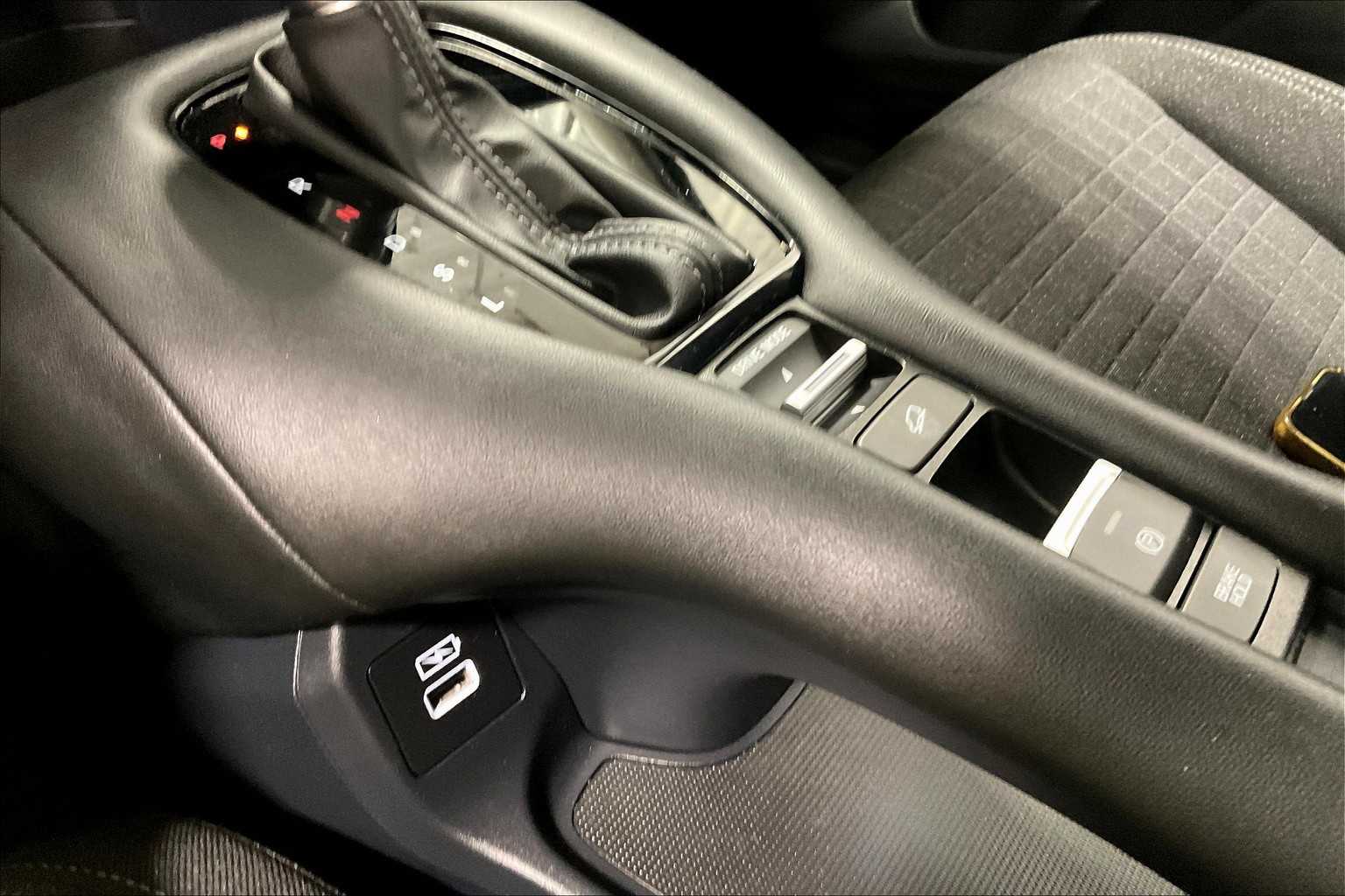 2023 Honda HR-V LX - Photo 26