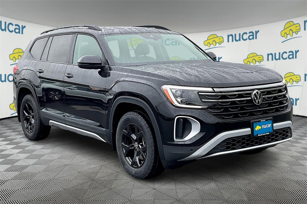 2025 Volkswagen Atlas 2.0T Peak Edition SE