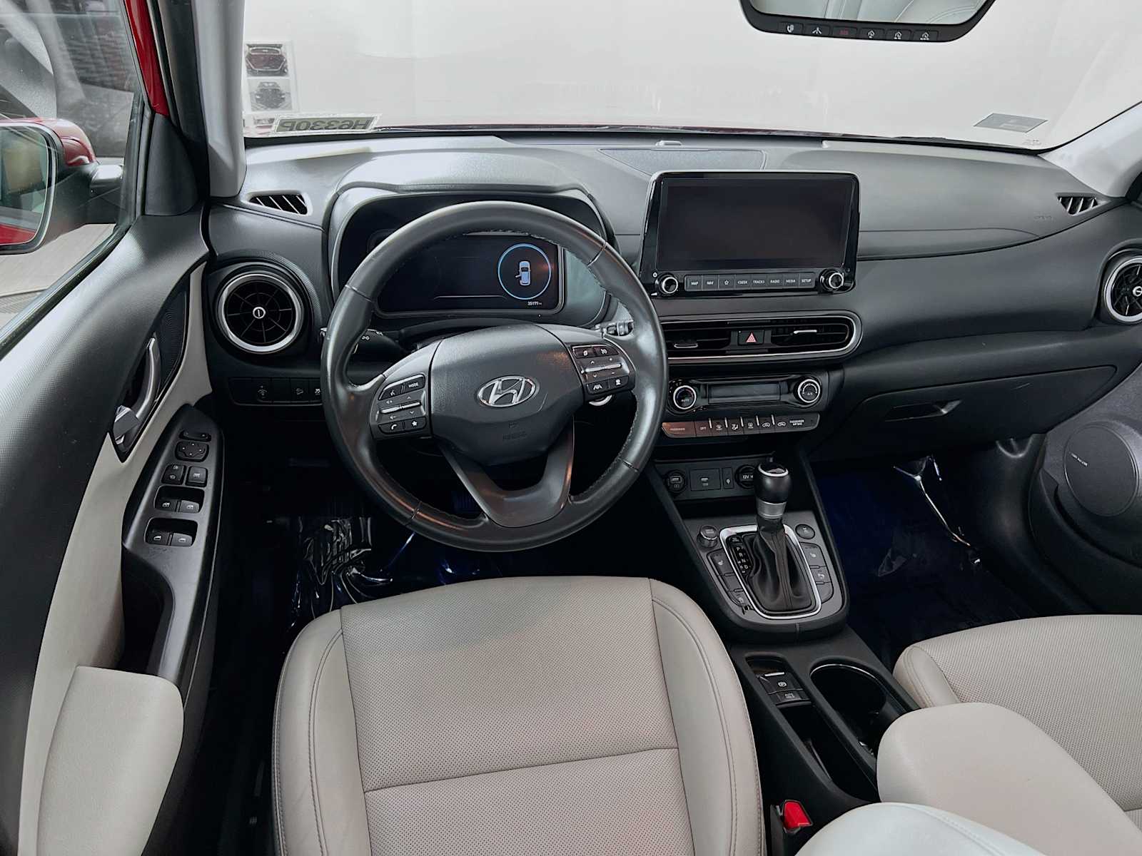 2022 Hyundai Kona Limited - Photo 24