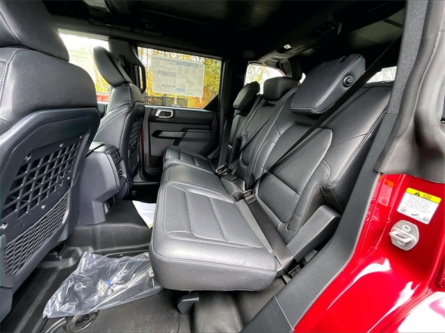 2025 Ford Bronco Badlands - Photo 11