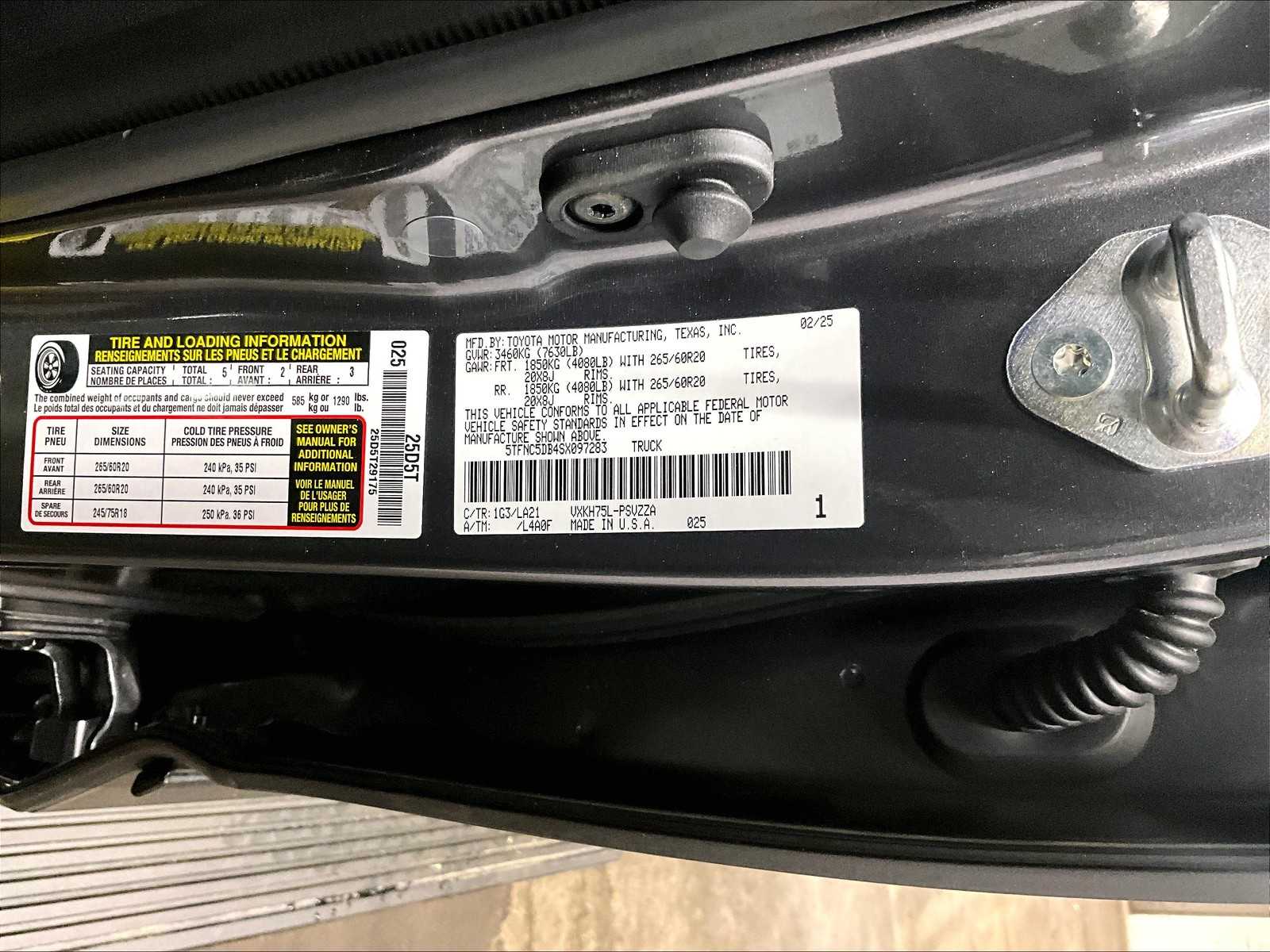 2025 Toyota Tundra Platinum Hybrid - Photo 17