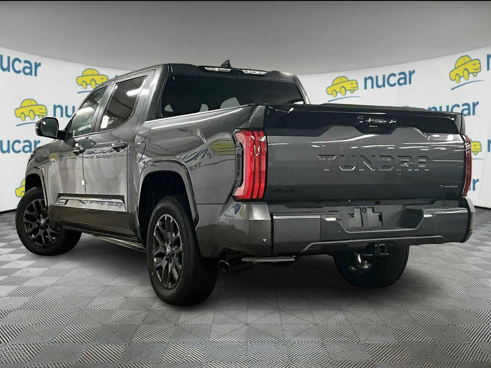 2025 Toyota Tundra Platinum Hybrid - Photo 5