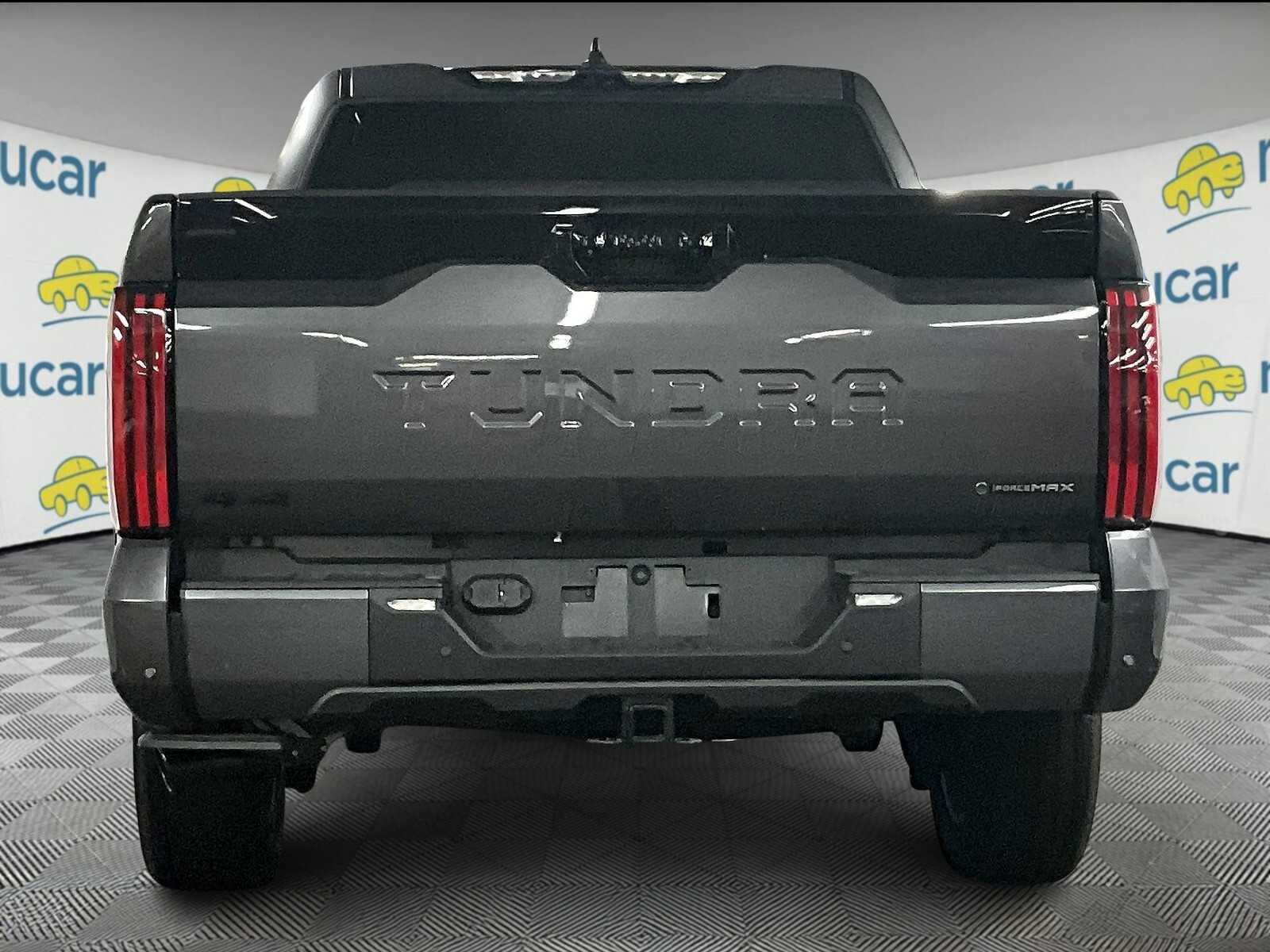 2025 Toyota Tundra Platinum Hybrid - Photo 6