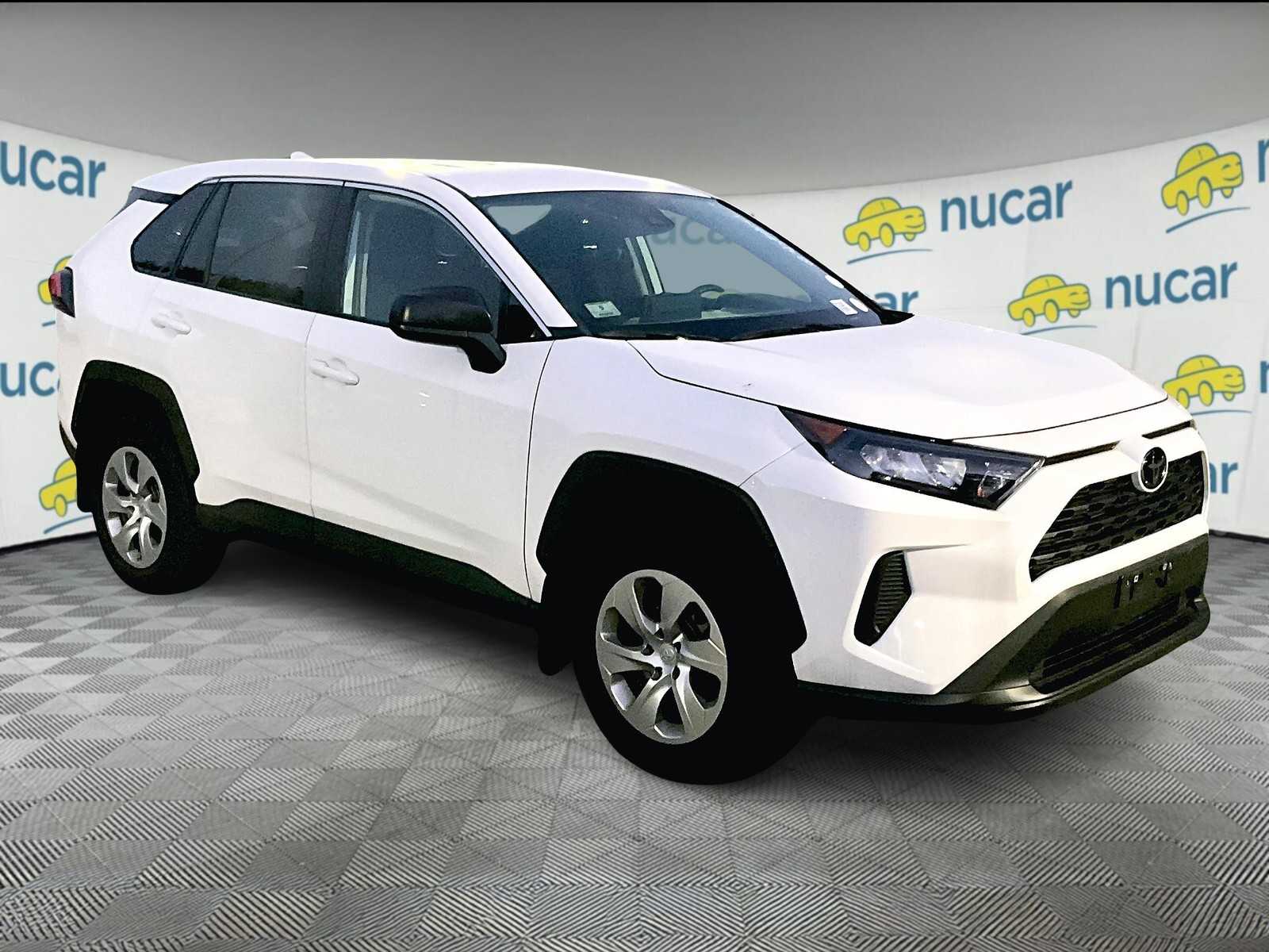 2022 Toyota RAV4 LE