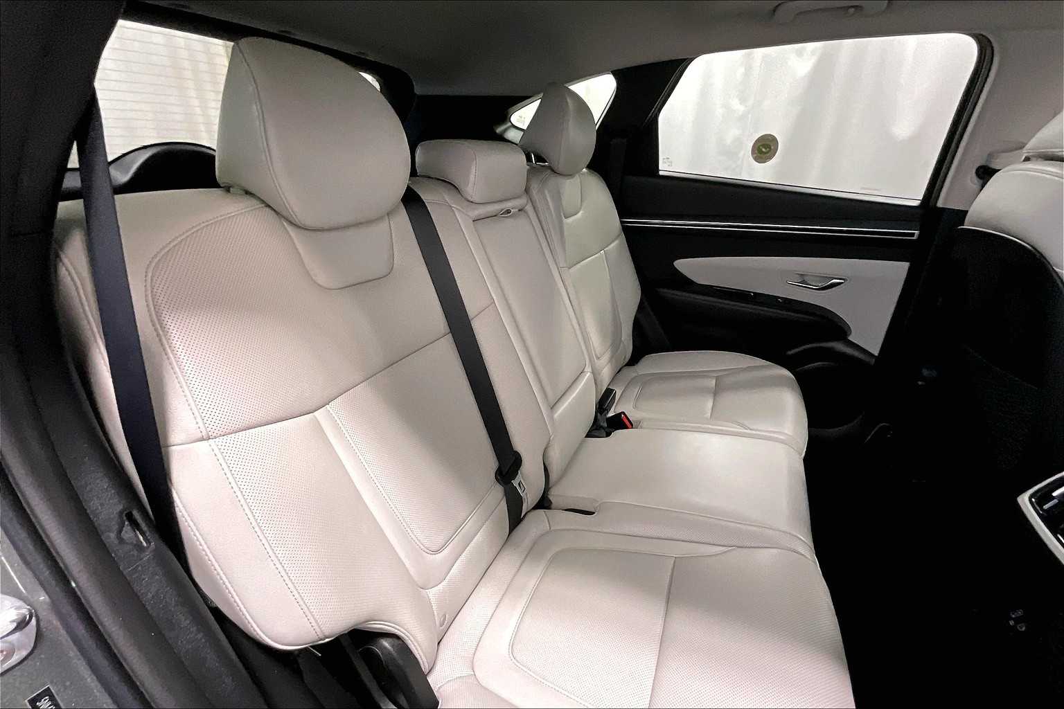 2022 Hyundai Tucson SEL - Photo 16