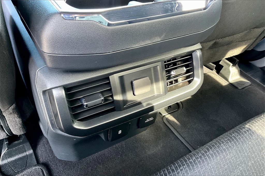 2023 Ford F-150 XLT - Photo 26