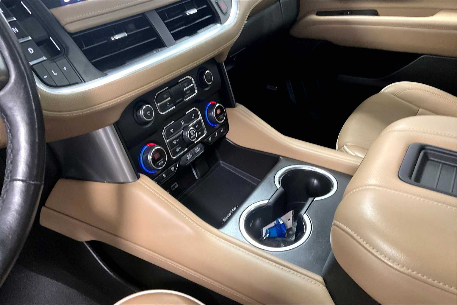 2021 Chevrolet Tahoe Premier - Photo 21