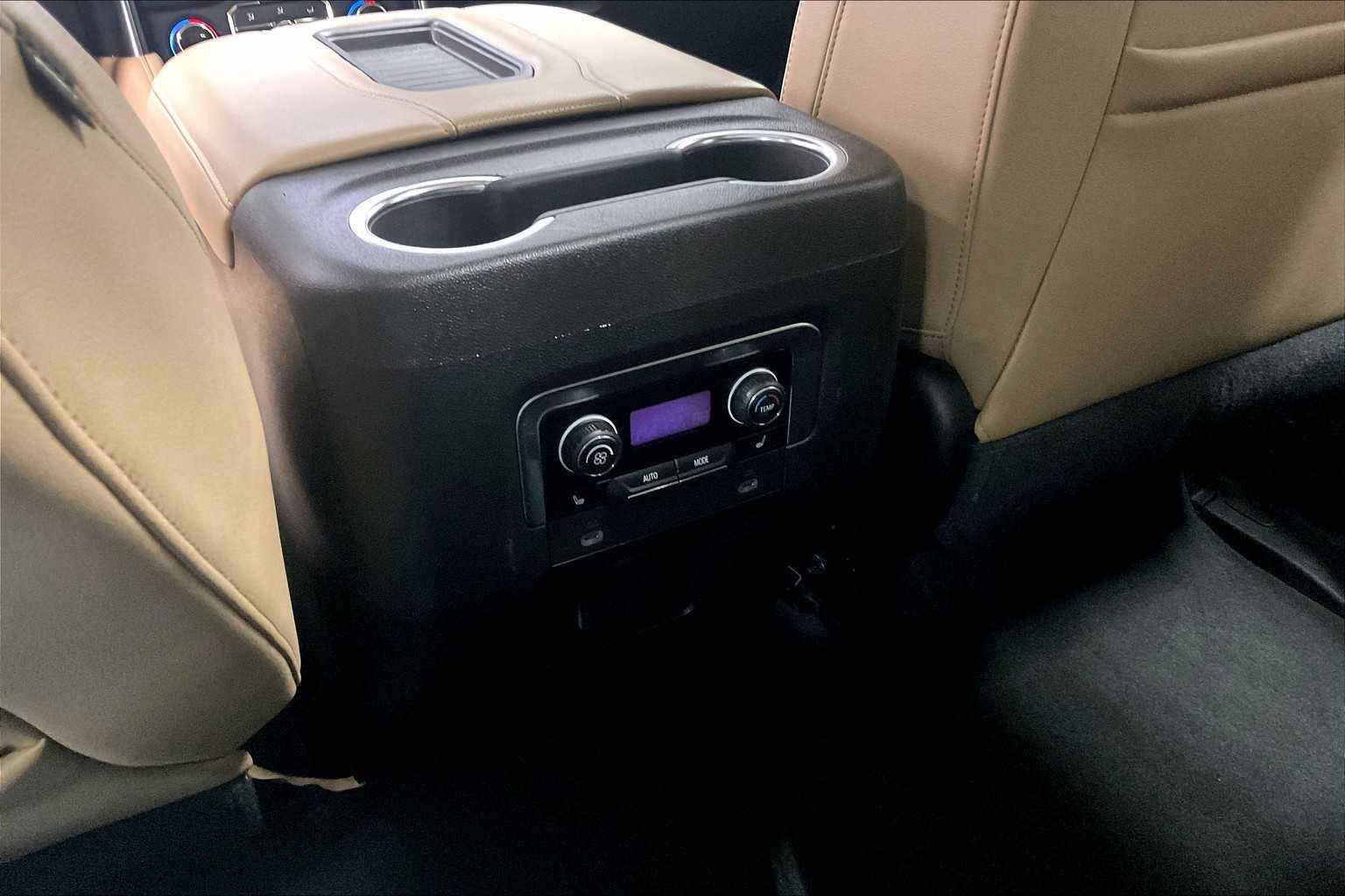 2021 Chevrolet Tahoe Premier - Photo 29