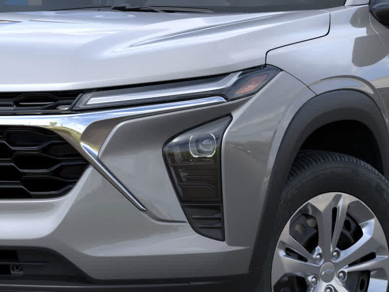 2026 Chevrolet Trax LS - Photo 10