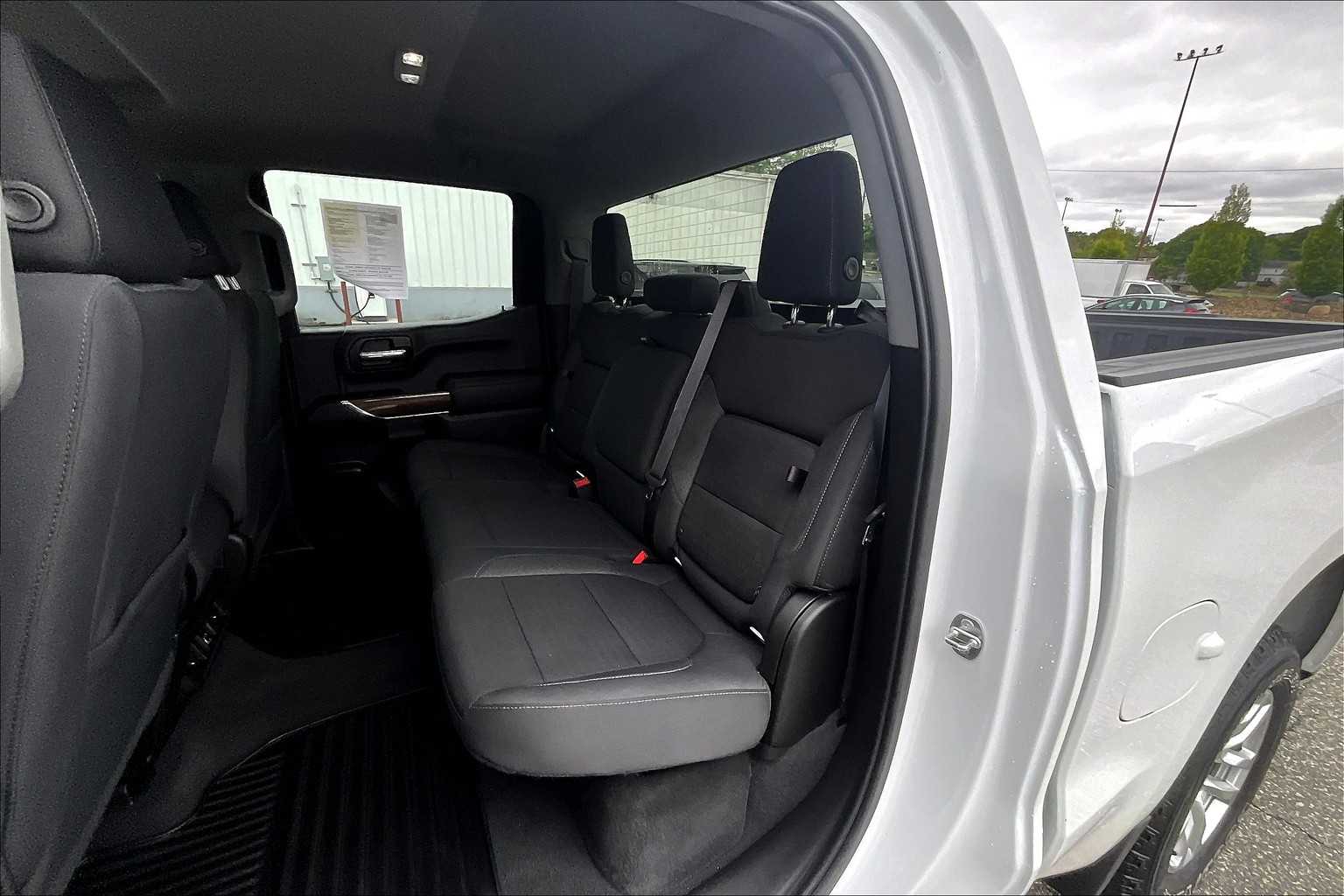 2021 Chevrolet Silverado 1500 RST - Photo 15