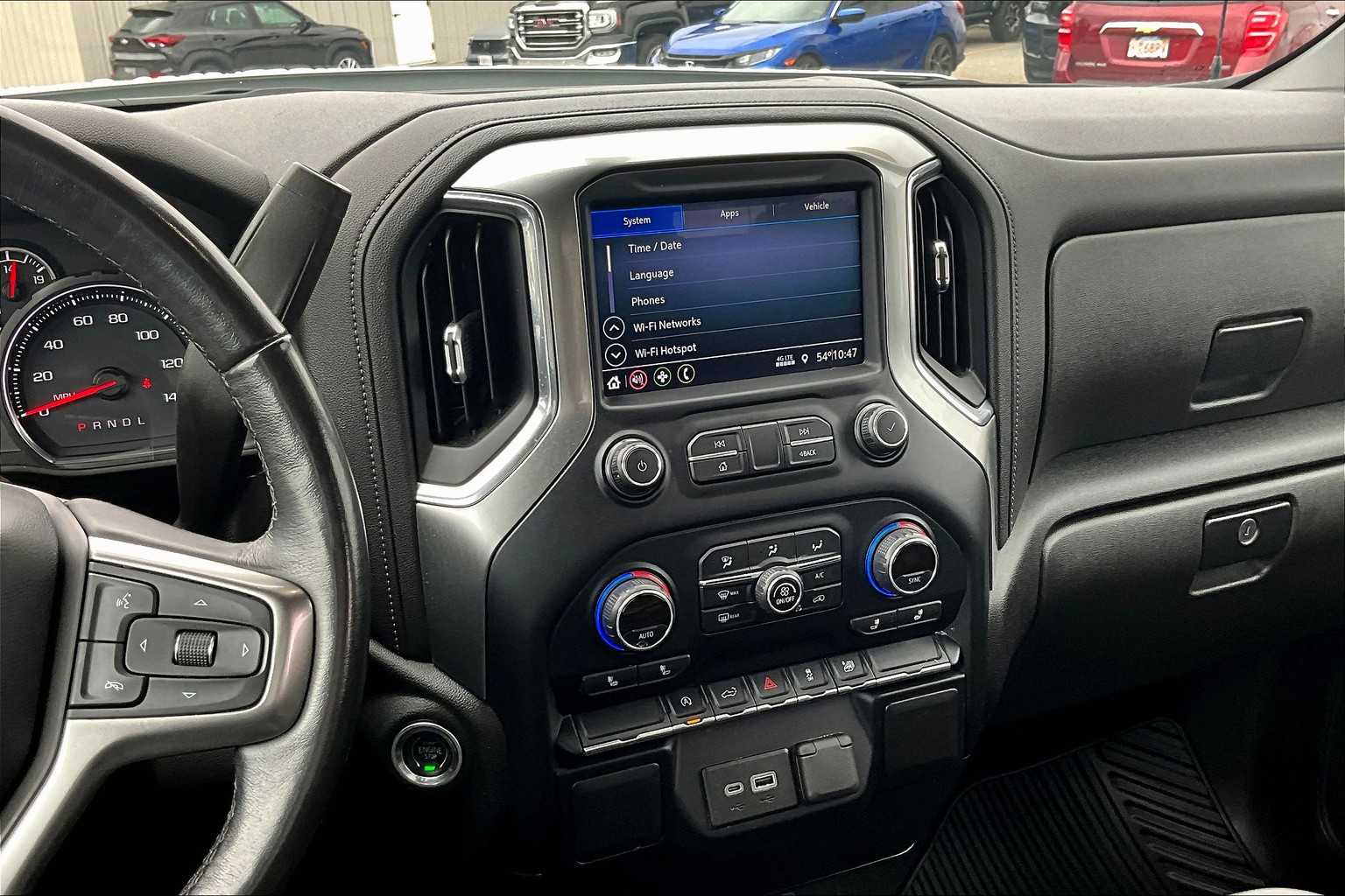 2021 Chevrolet Silverado 1500 RST - Photo 18