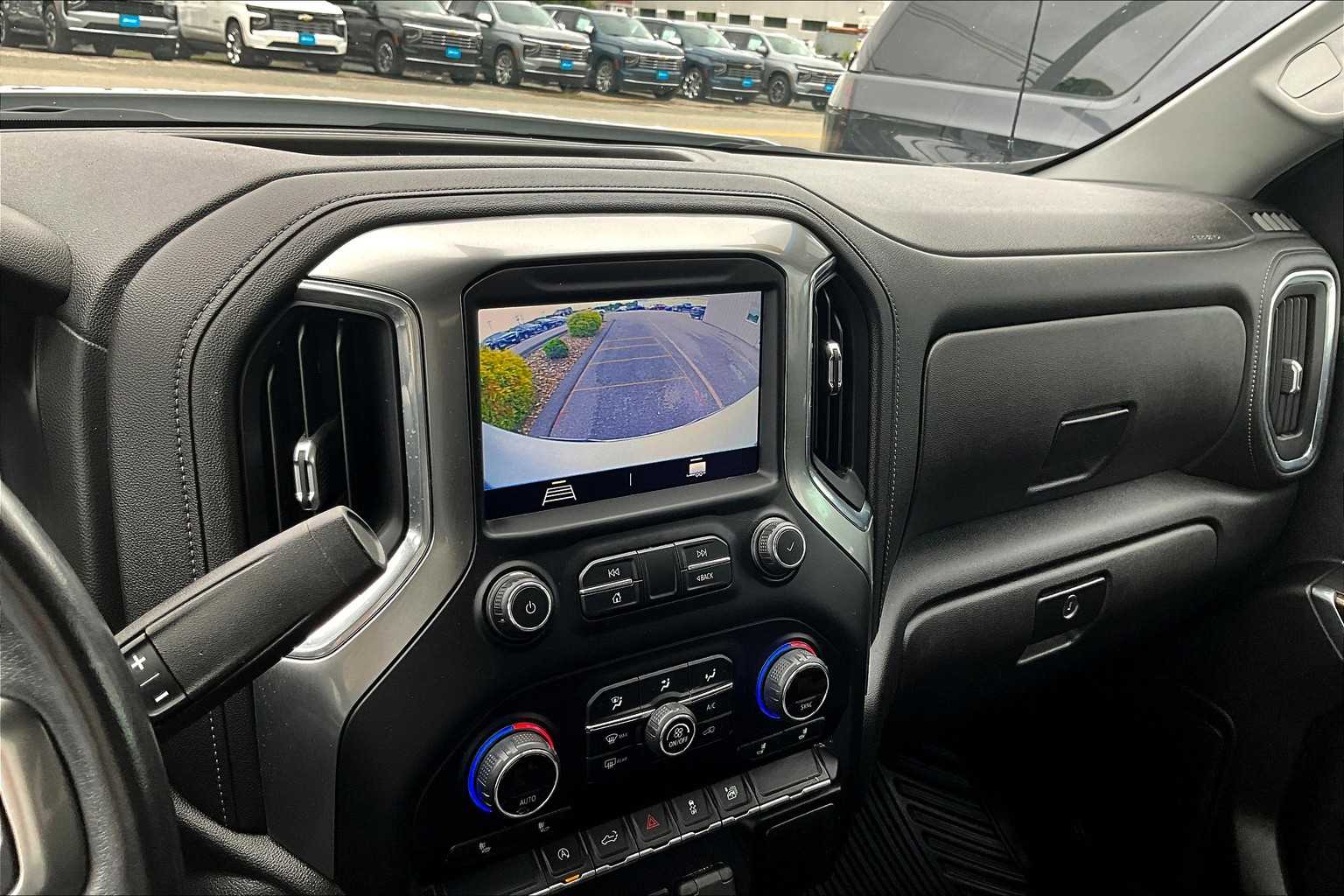 2021 Chevrolet Silverado 1500 RST - Photo 19