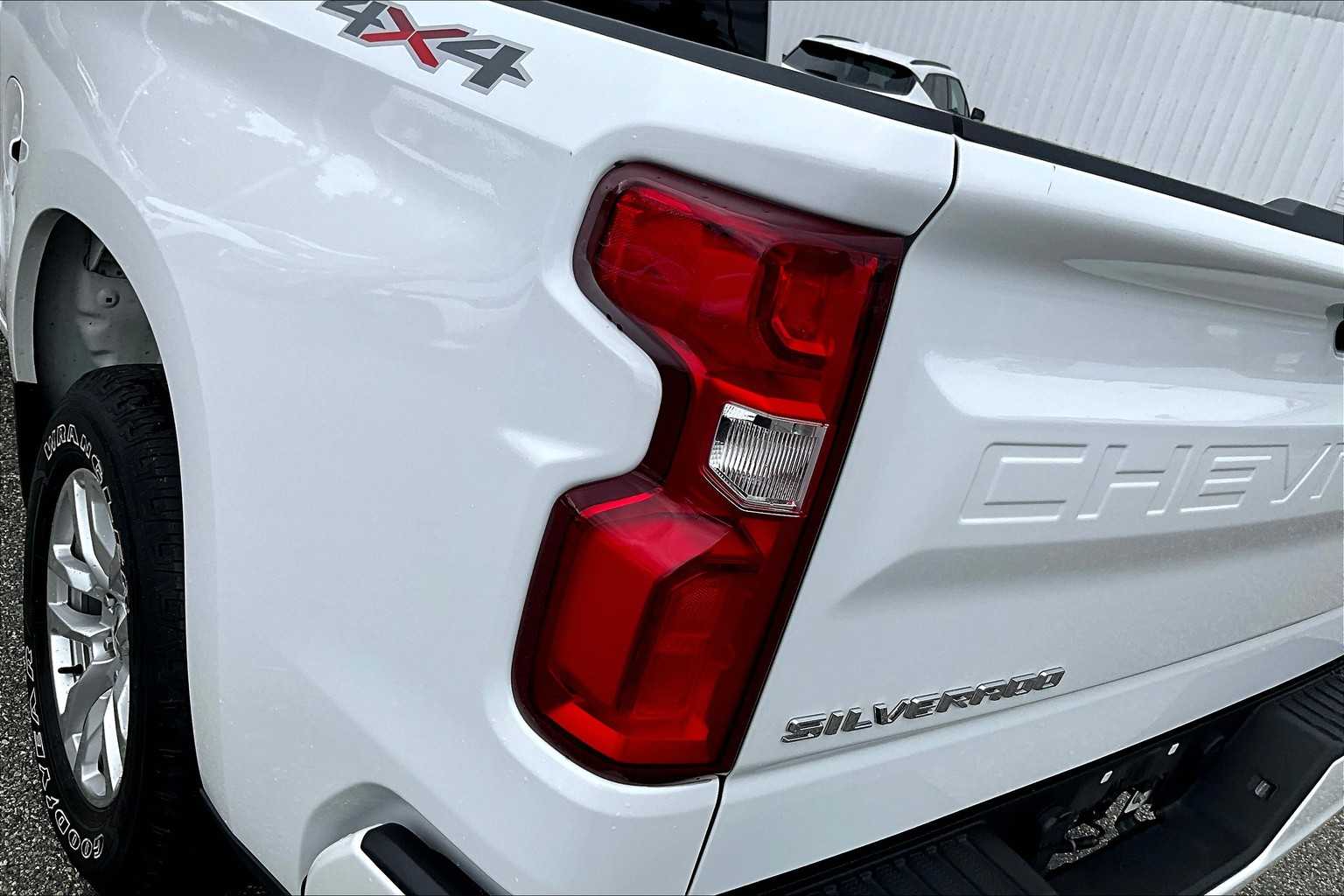 2021 Chevrolet Silverado 1500 RST - Photo 33