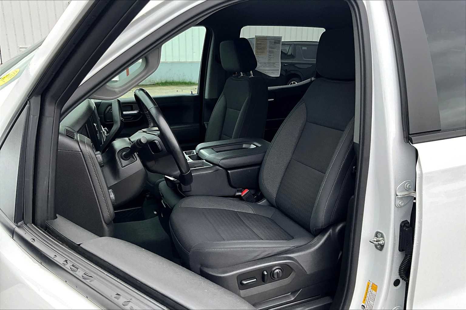 2021 Chevrolet Silverado 1500 RST - Photo 10
