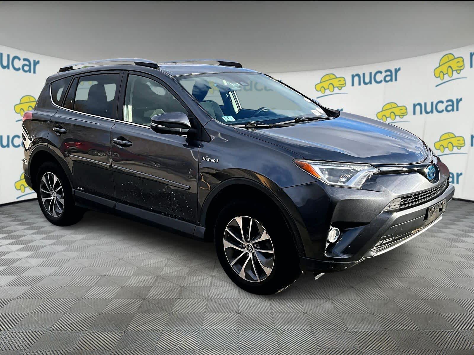 2017 Toyota RAV4 Hybrid XLE