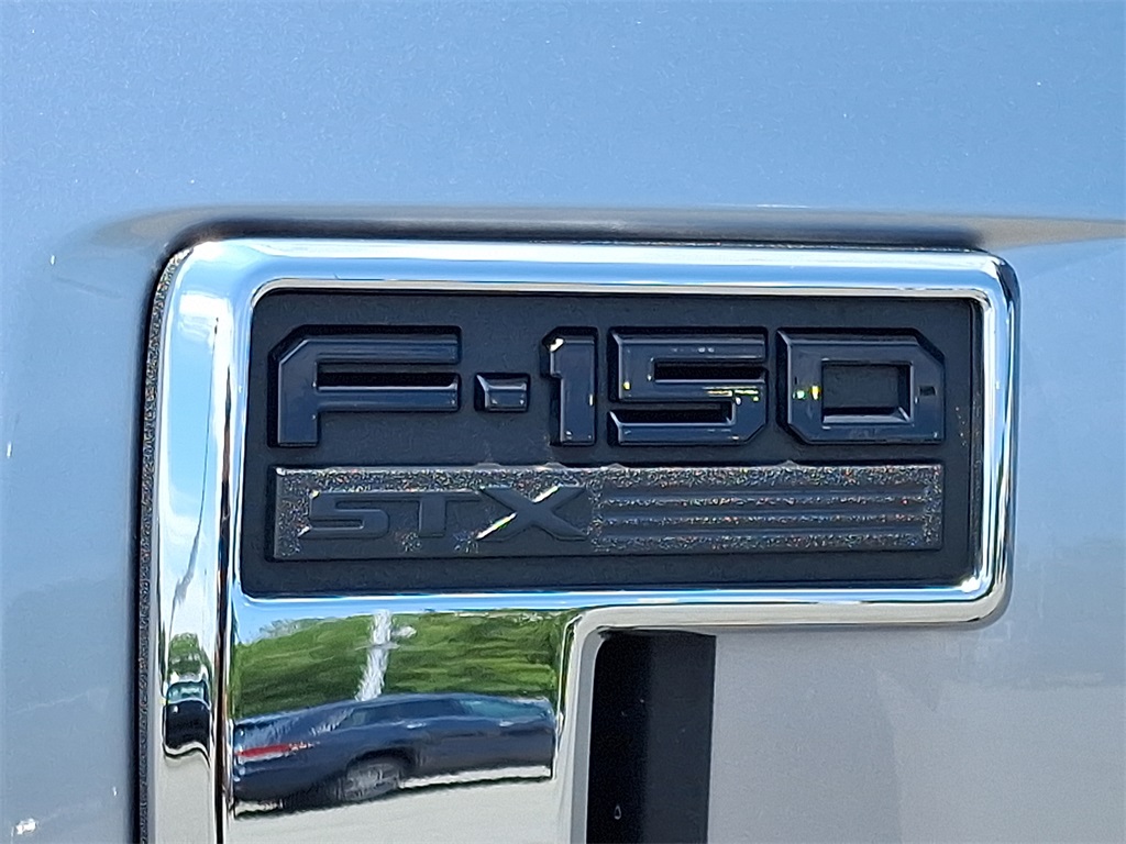 2023 Ford F-150 XL - Photo 29