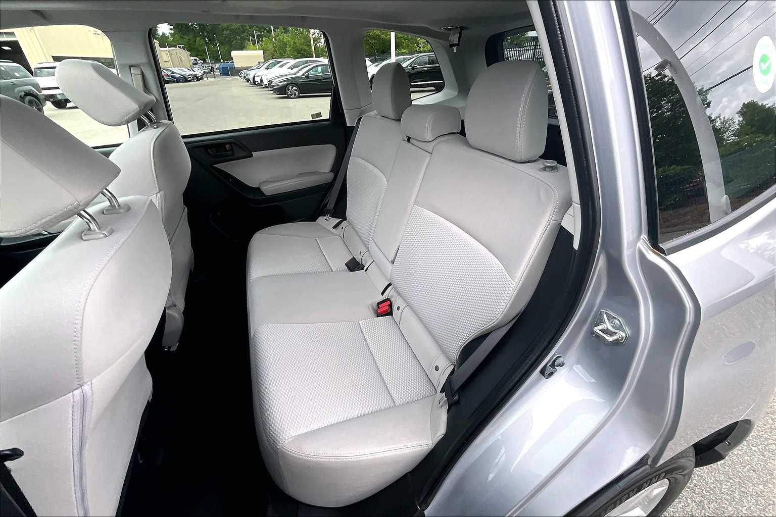 2016 Subaru Forester 2.5i Premium - Photo 15
