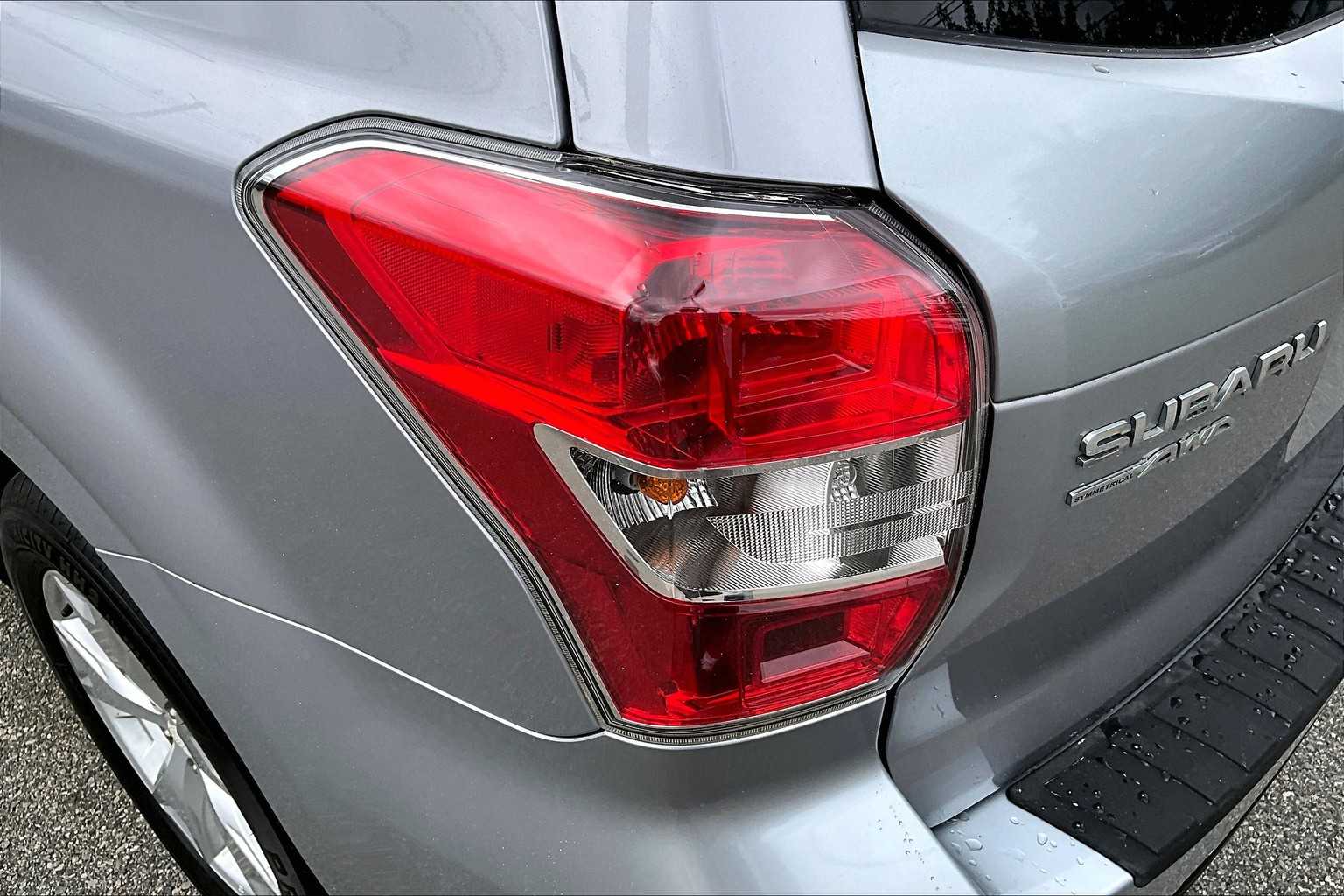 2016 Subaru Forester 2.5i Premium - Photo 31