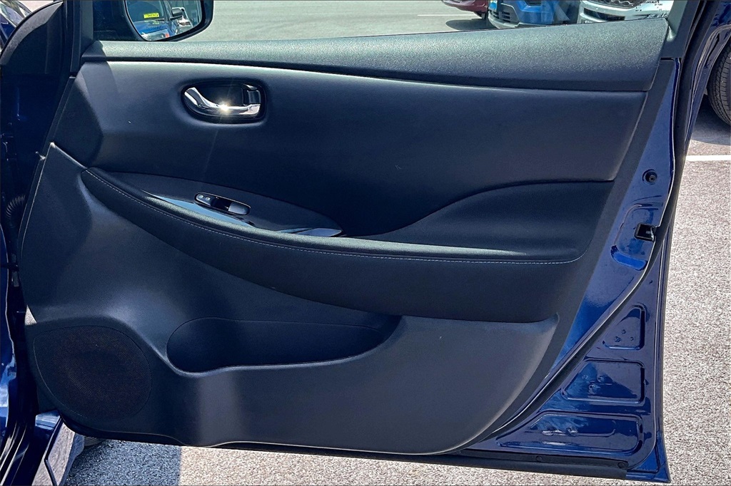 2023 Nissan Leaf SV Plus - Photo 12