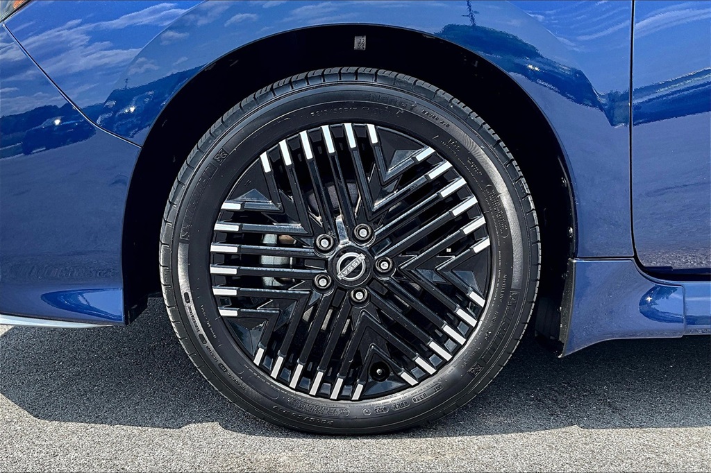 2023 Nissan Leaf SV Plus - Photo 7