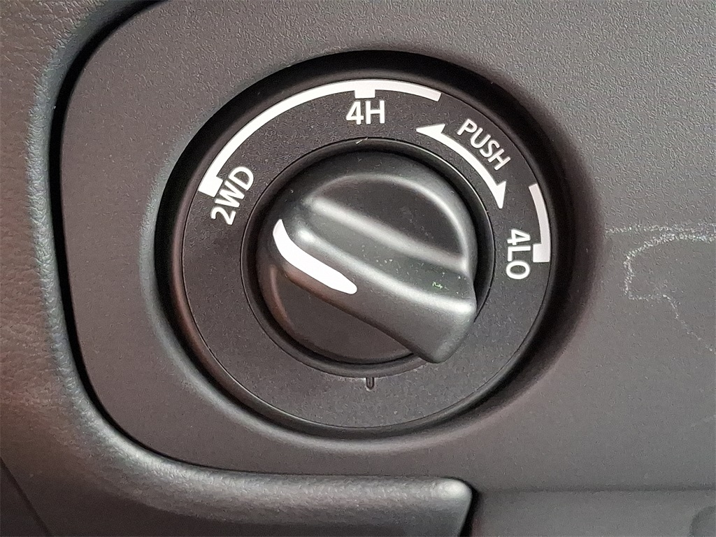 2026 Nissan Frontier S - Photo 15